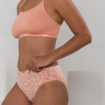 roze slip met bloemetjes
