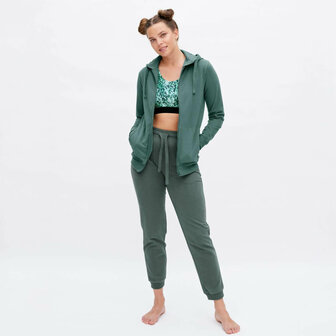 groene joggingbroek