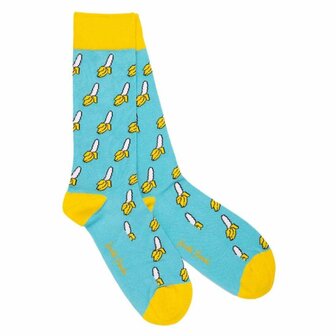 blauwe sokken bananen
