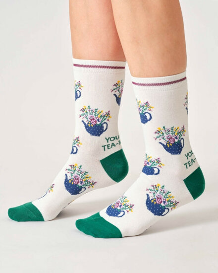 damessokken wit theepot bloemen