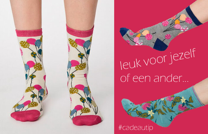 Verras iemand met een paar vrolijke sokken Verras iemand met een paar vrolijke sokken