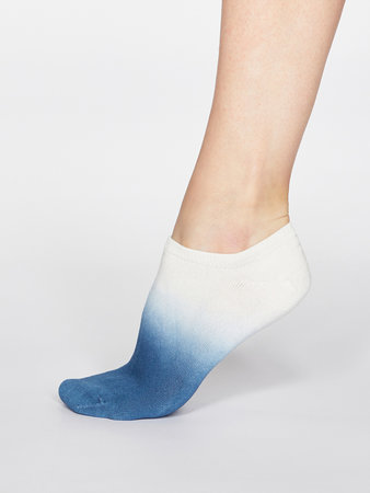 Dip dye dames enkelsokken van bamboe - denim blue